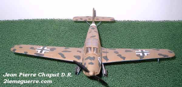 me108m2.JPG (67989 octets)