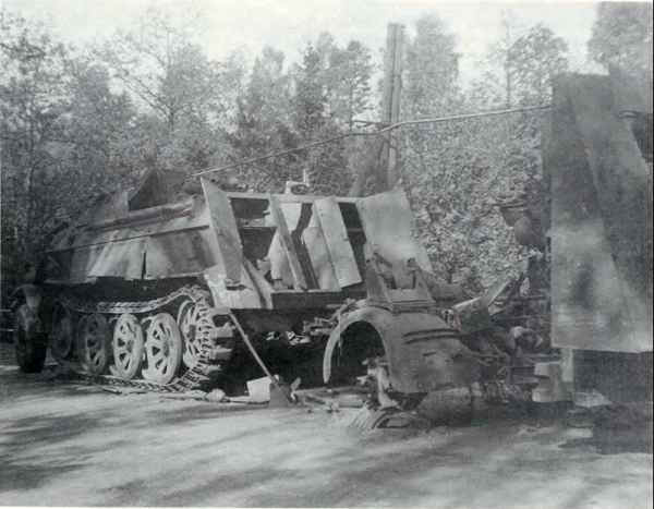 sdkfz8a.jpg (32228 octets)