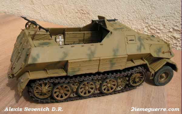 sdkfz8a2.JPG (27104 octets)